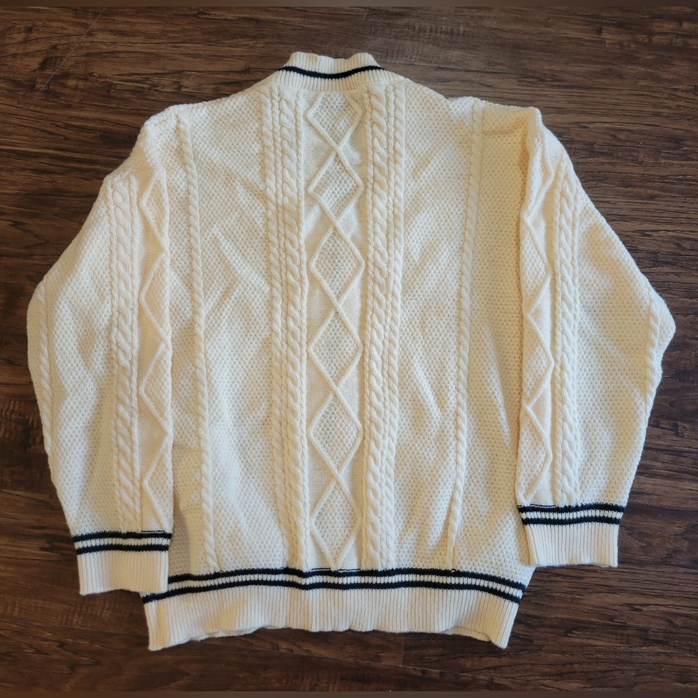 Star Patch Cardigan - Picture 3 of 7